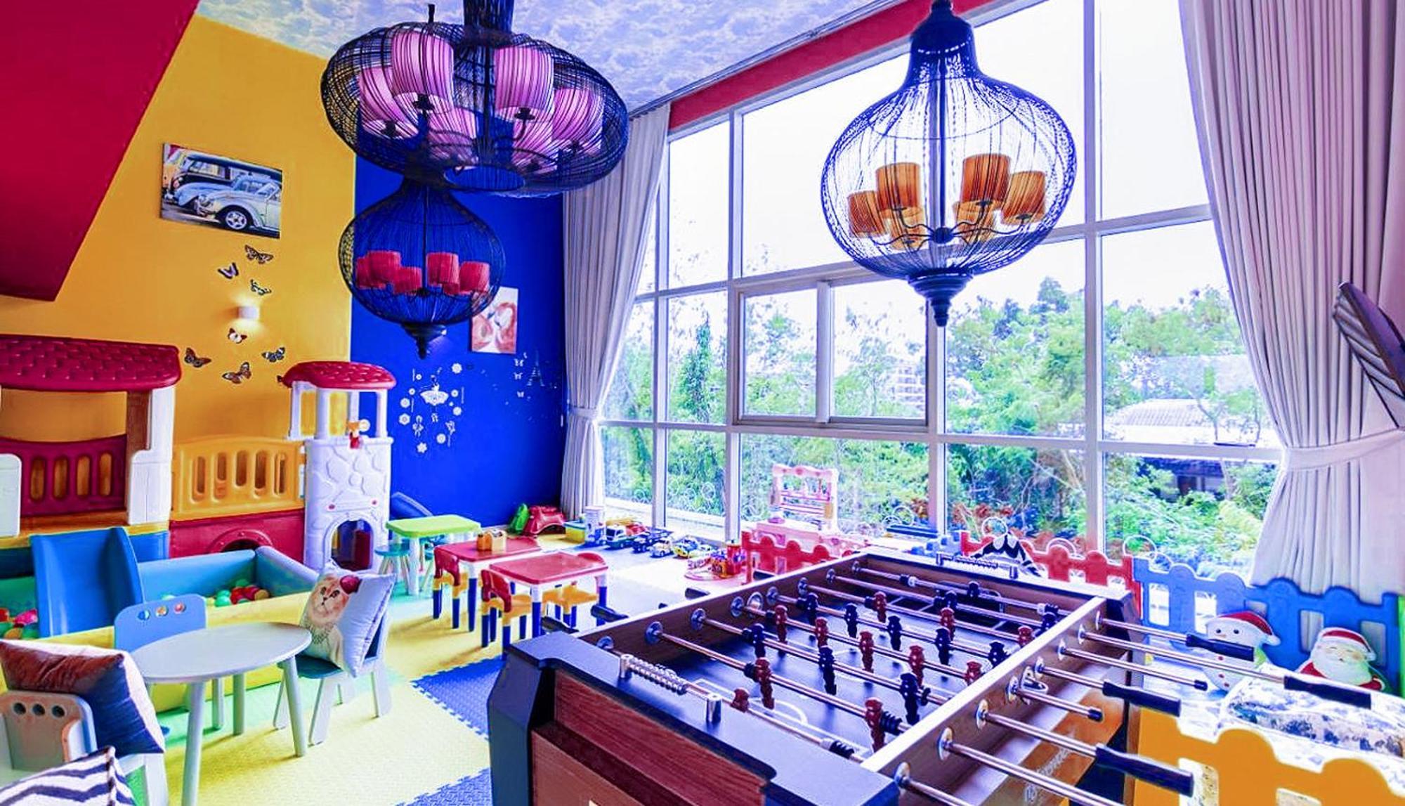 芭提雅高层海景奢华公寓the Riviera Jomtien生香家直达海滩2704 Kültér fotó