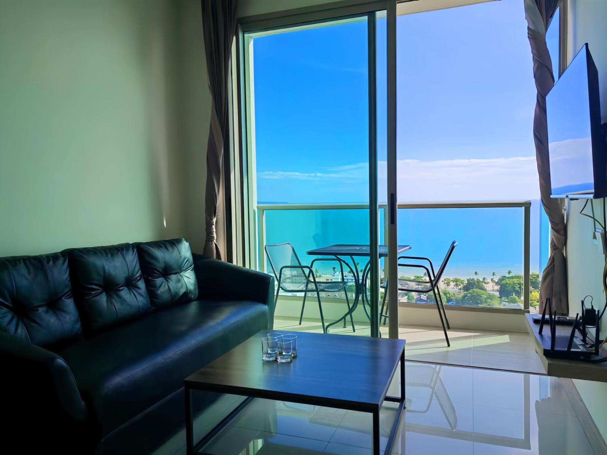 芭提雅高层海景奢华公寓the Riviera Jomtien生香家直达海滩2704 Kültér fotó